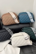 Quilted Crossbody Bag (2 Colors)