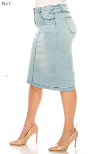 Lucy Light Wash Denim Skirt in Reg and Plus Size